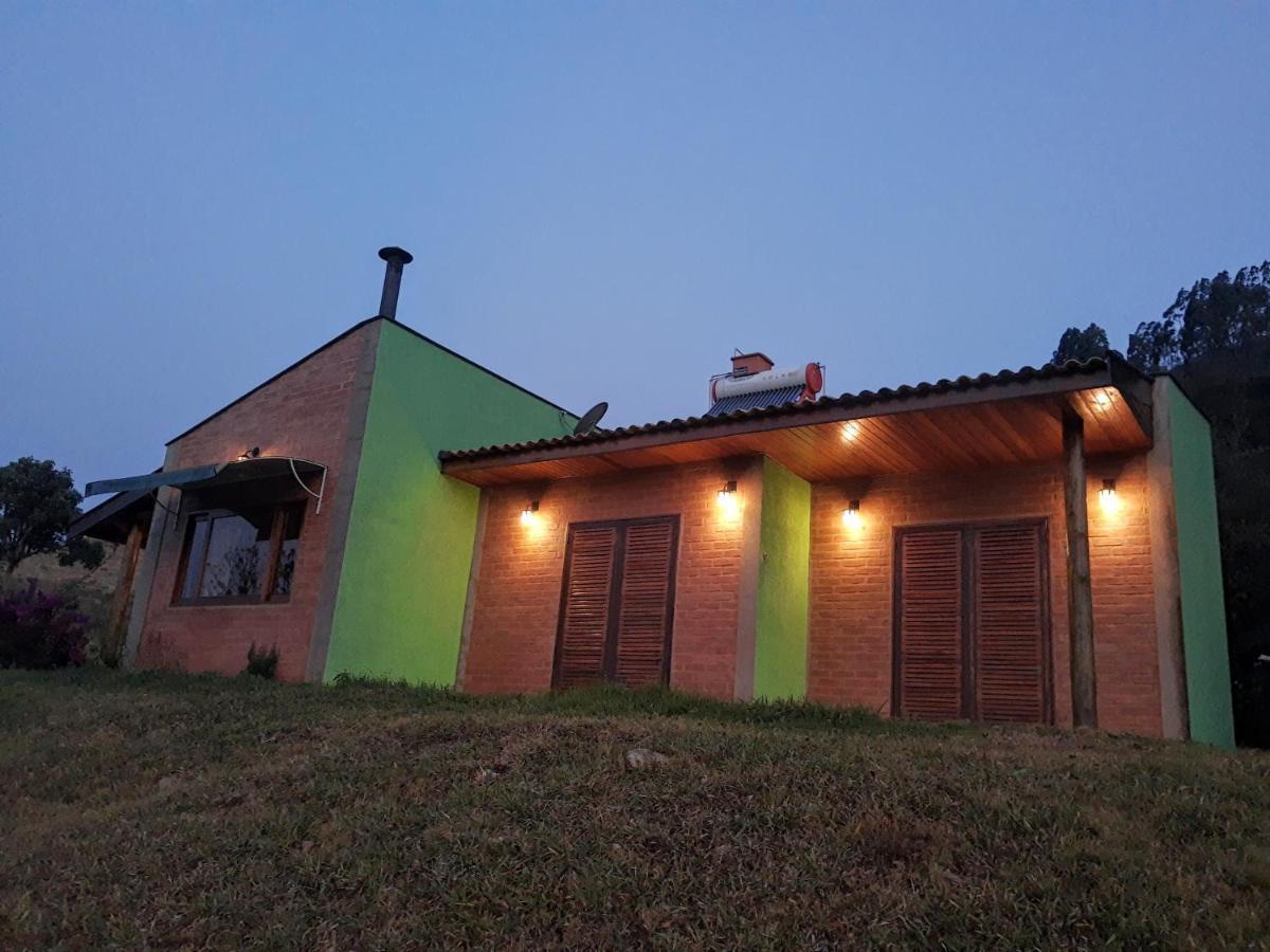 Casa Na Montanha Villa กอนซัลวิซ ภายนอก รูปภาพ
