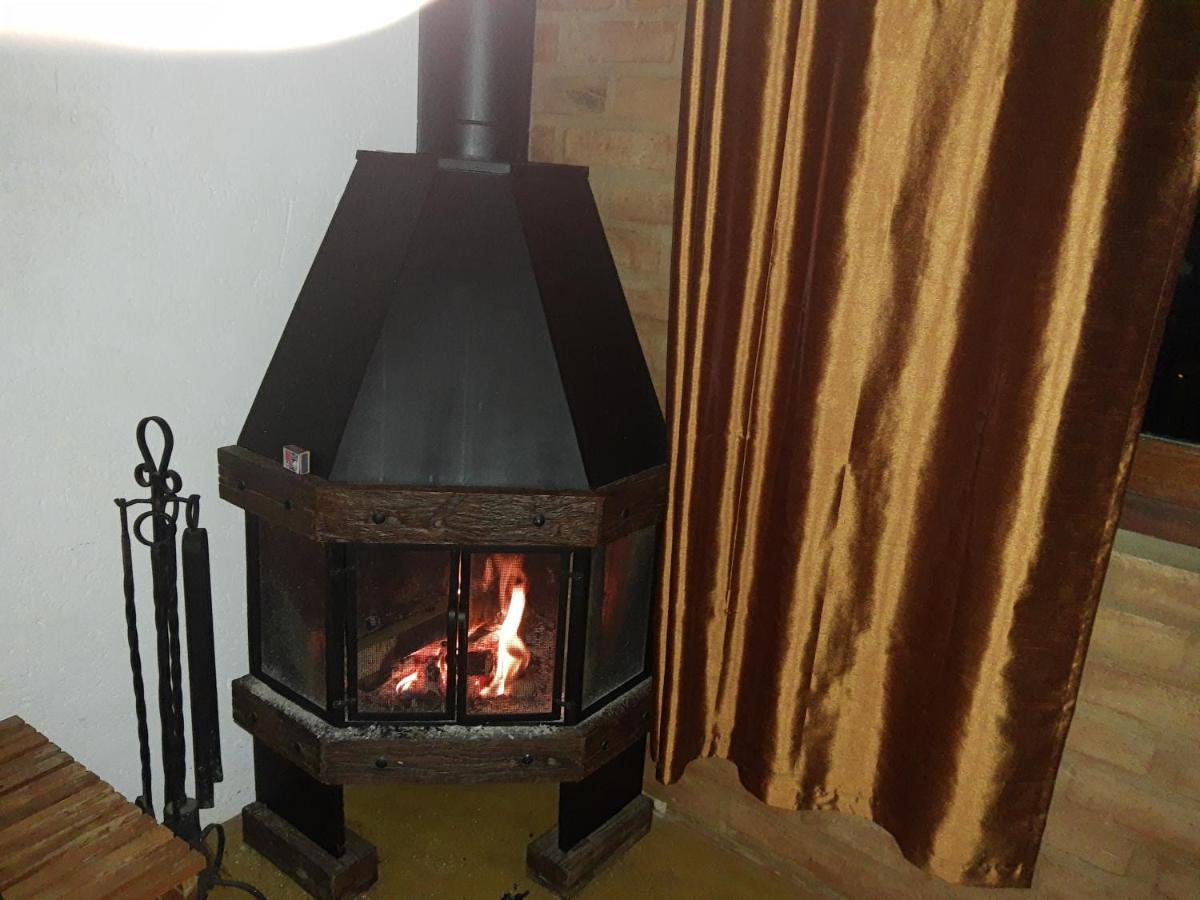Casa Na Montanha Villa กอนซัลวิซ ภายนอก รูปภาพ